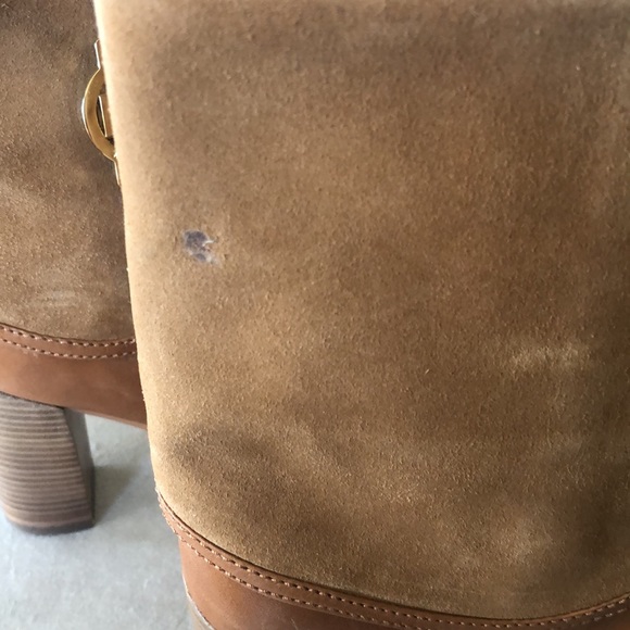 MICHAEL KORS CAMEL BUCKLE MID CALF HEELED SUEDE AND LEATHER BOOTS NWOT - Picture 7 of 9